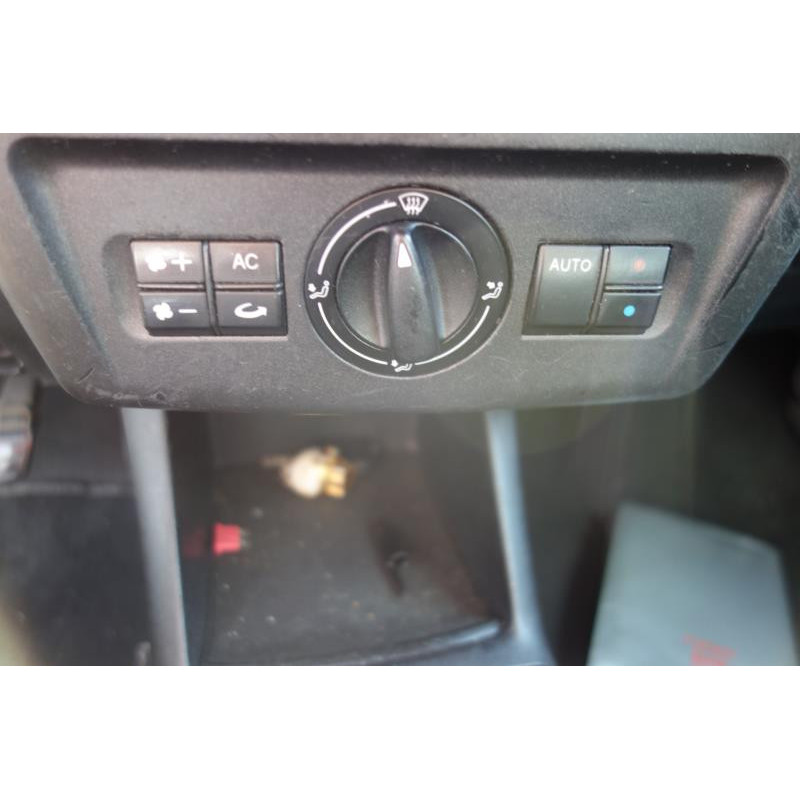 Trappe d'essence SEAT IBIZA 2 Photo n°9