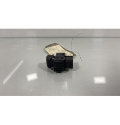 Interrupteur de leve vitre avant droit PEUGEOT 208 1