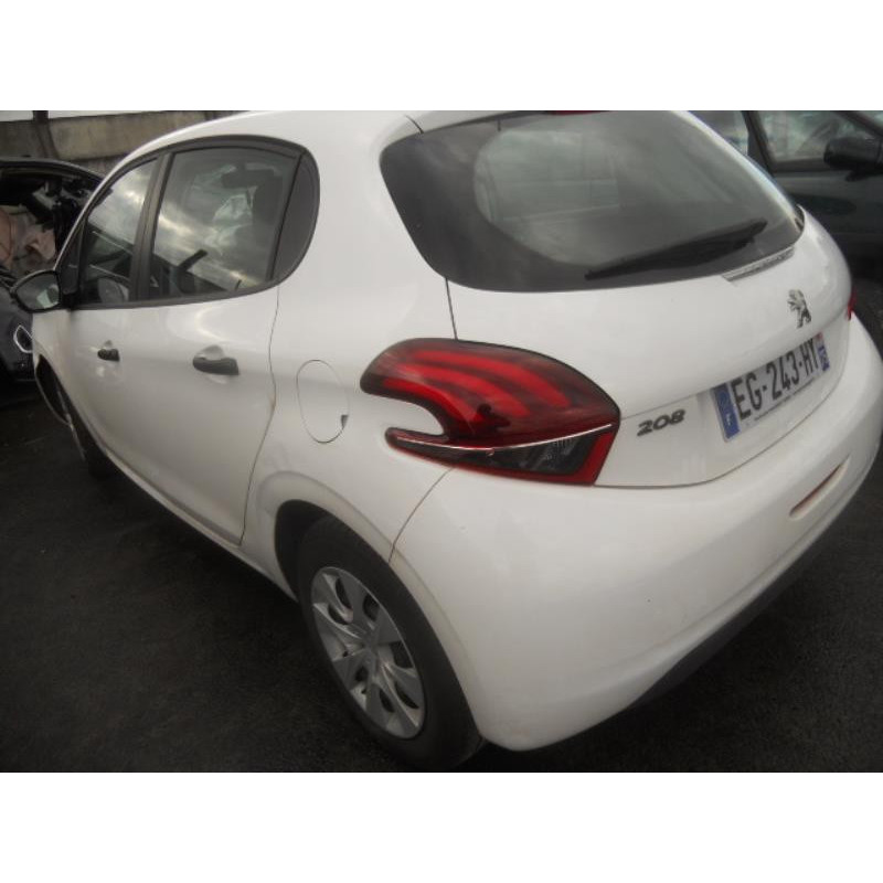 Interrupteur de leve vitre avant droit PEUGEOT 208 1 Photo n°8