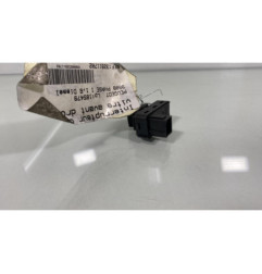 Interrupteur de leve vitre avant droit PEUGEOT 3008 1