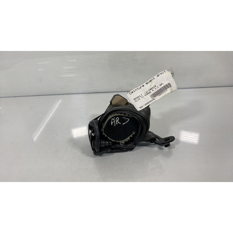 Ceinture avant droit RENAULT CLIO 2 CAMPUS Photo n°3