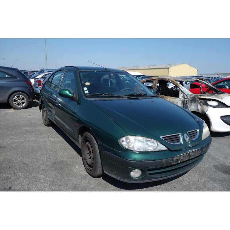 Ceinture arriere gauche RENAULT MEGANE 1 Photo n°5