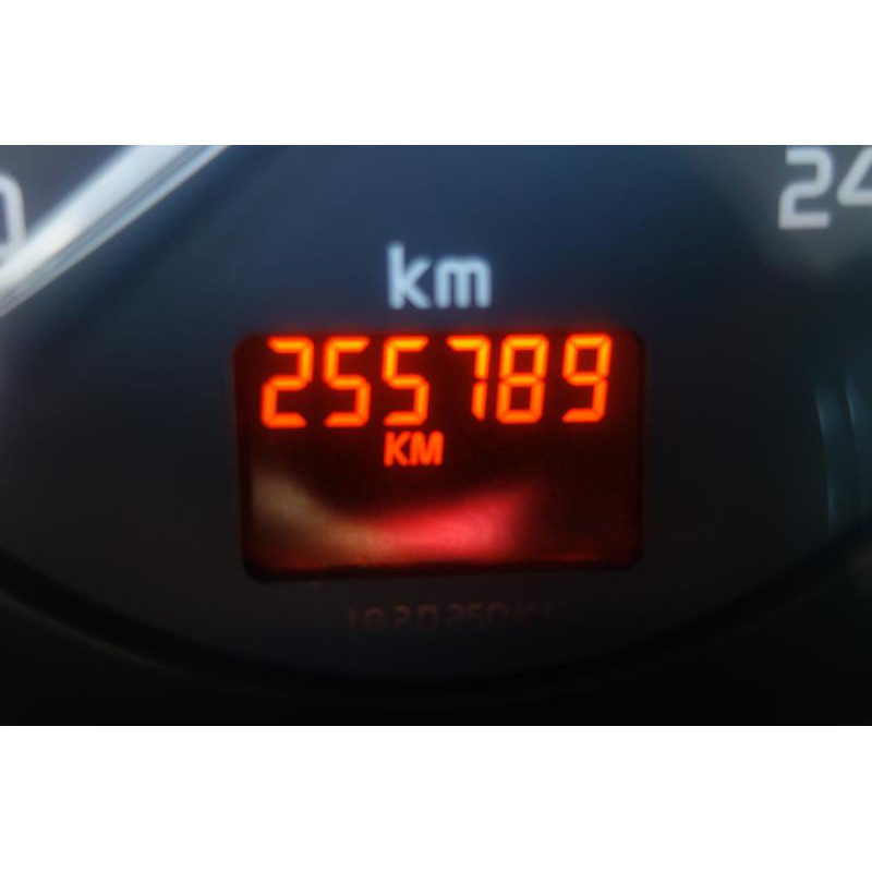 Ceinture arriere gauche RENAULT MEGANE 1 Photo n°10