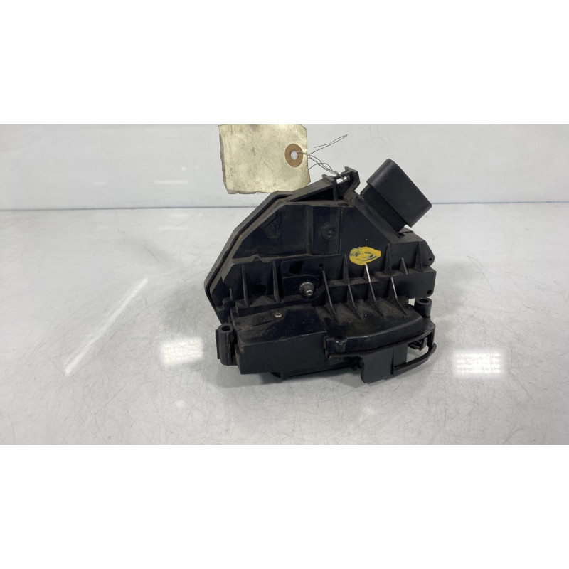Serrure avant droit FORD FIESTA 6 Photo n°3