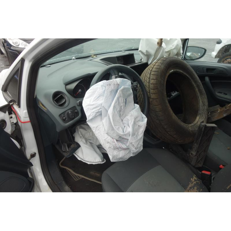 Serrure avant droit FORD FIESTA 6 Photo n°8