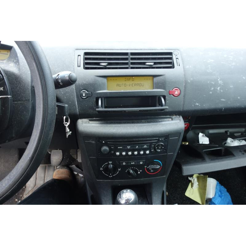 Trappe d'essence CITROEN C4 1 Photo n°9
