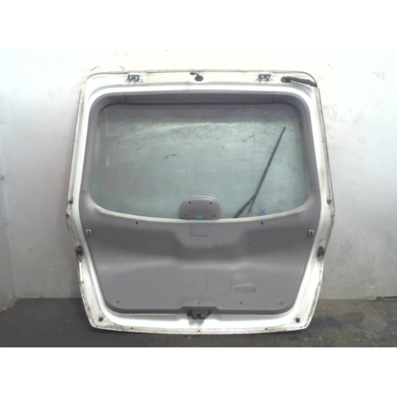 Malle/Hayon arriere HYUNDAI ACCENT 2 Photo n°1