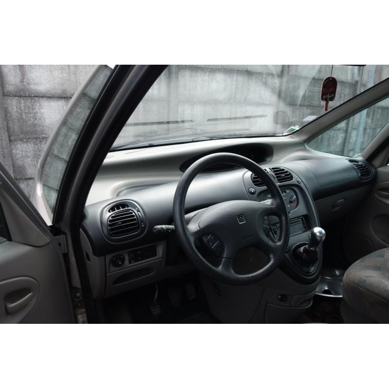 Bloc ABS (freins anti-blocage) CITROEN XSARA PICASSO Photo n°7