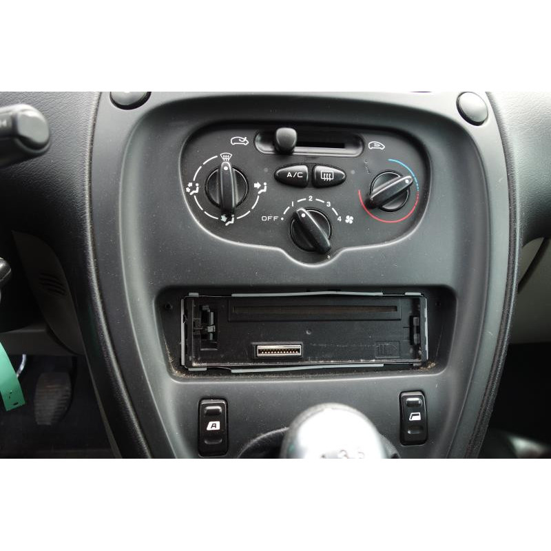 Bloc ABS (freins anti-blocage) CITROEN XSARA PICASSO Photo n°8