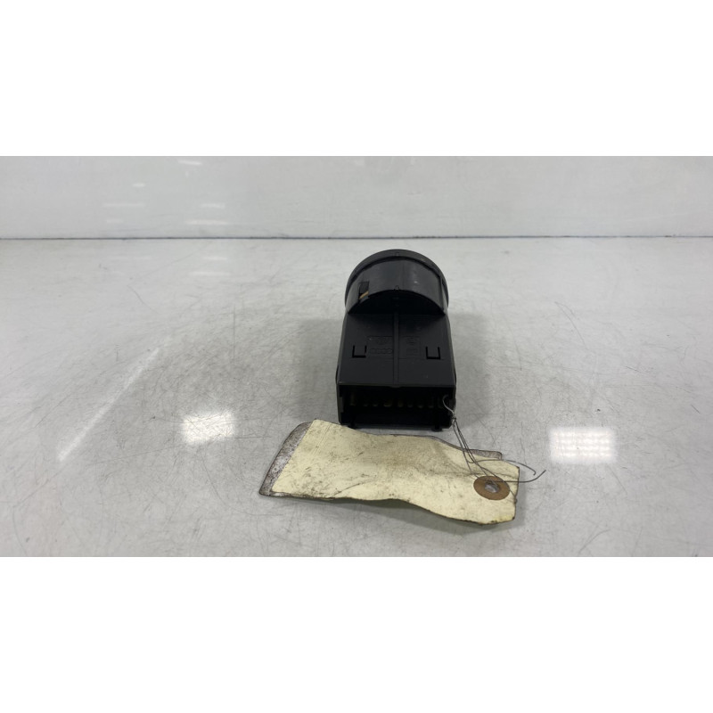 Commande de phare VOLKSWAGEN POLO 5 Photo n°3