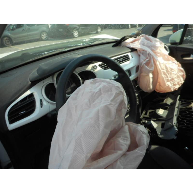 Porte arriere droit CITROEN C3 2 Photo n°9