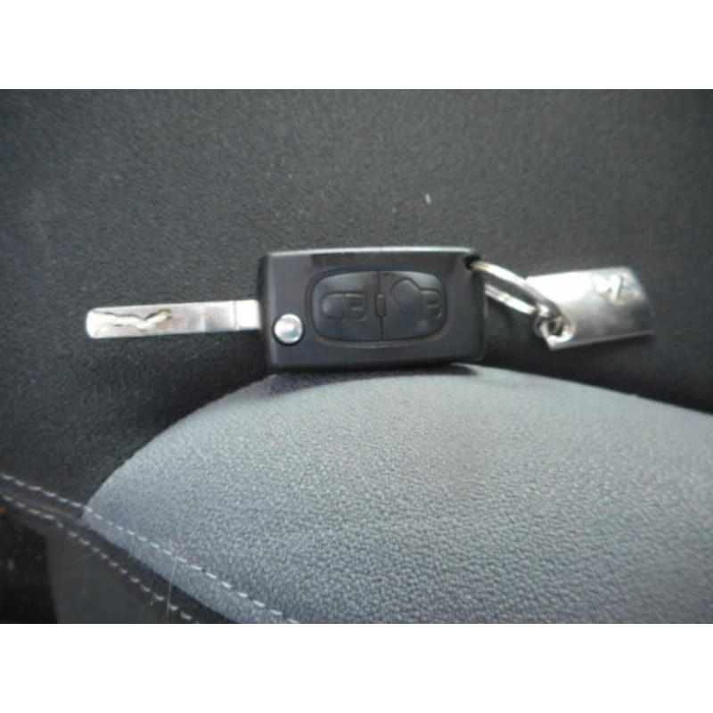 Porte arriere droit CITROEN C3 2 Photo n°12