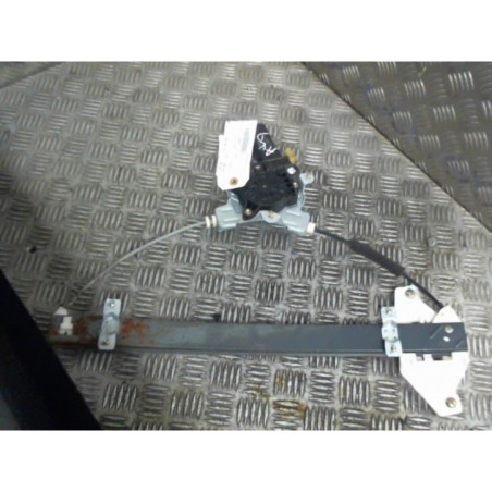 Leve vitre electrique avant droit HYUNDAI ACCENT 2 Photo n°1