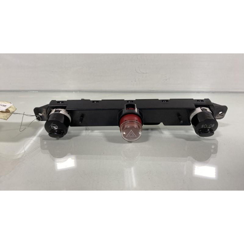 Bouton de warning FIAT 500 2 Photo n°1