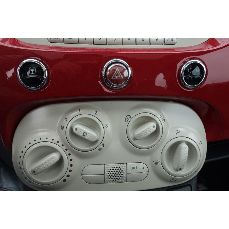 Bouton de warning FIAT 500 2 Photo n°10