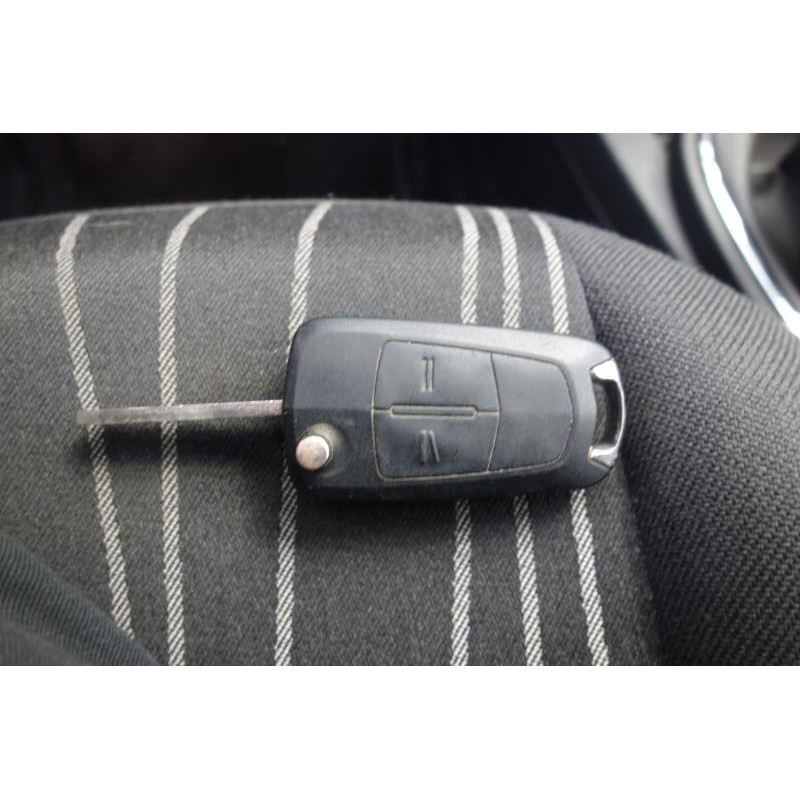 Cardan gauche (transmission) OPEL CORSA D Photo n°10