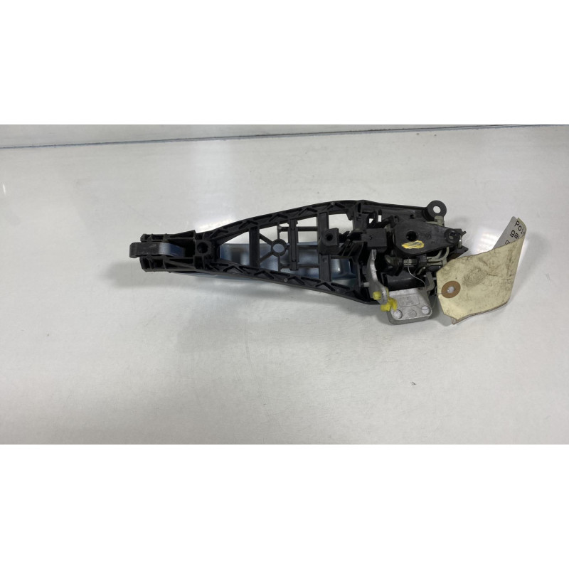 Poignee porte avant gauche OPEL CORSA D Photo n°3
