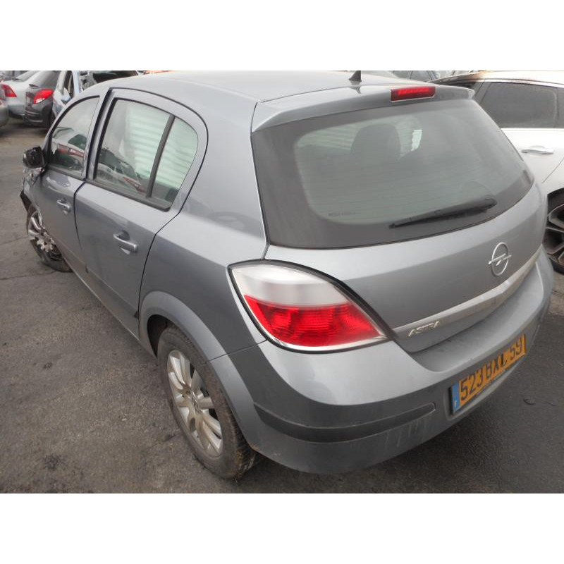 Plage arriere OPEL ASTRA H Photo n°4