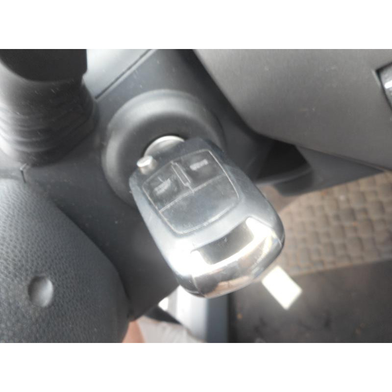 Plage arriere OPEL ASTRA H Photo n°9