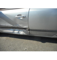 Serrure avant droit OPEL ASTRA H