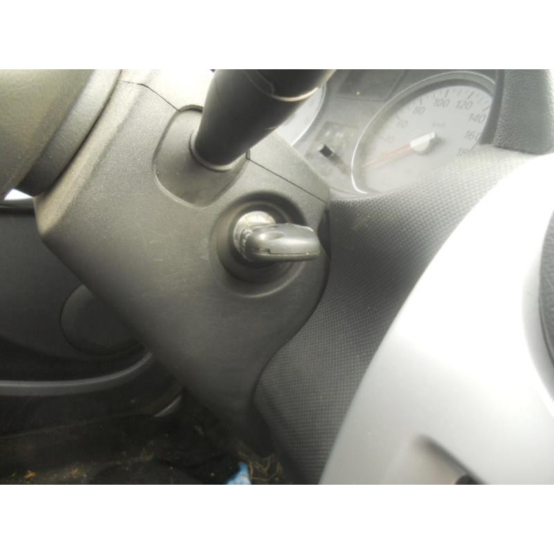 Leve vitre electrique avant droit DACIA SANDERO 1 Photo n°10