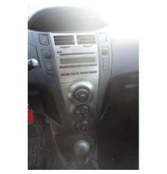 Commande chauffage TOYOTA YARIS 2