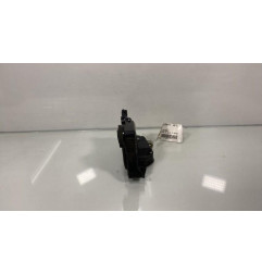 Serrure avant droit TOYOTA YARIS 2