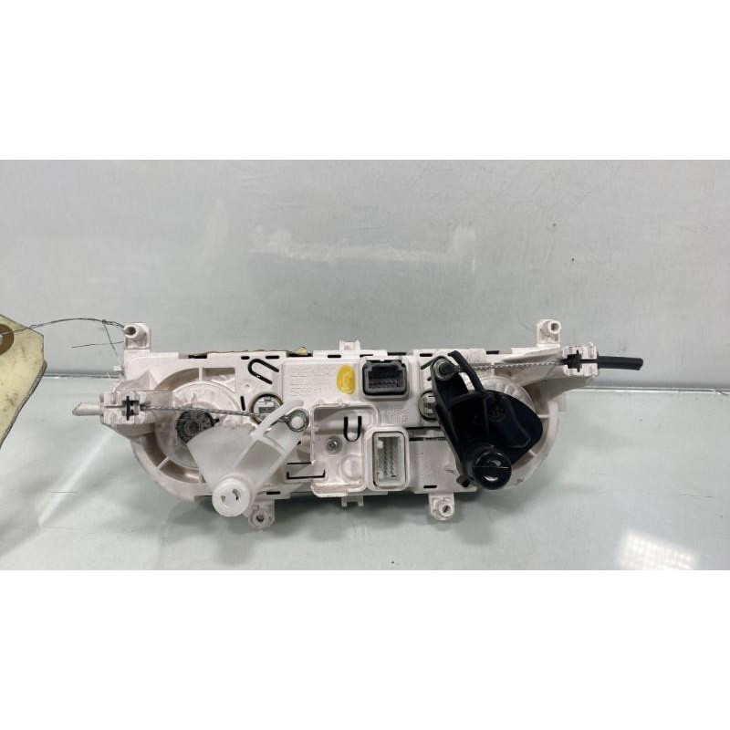 Commande chauffage RENAULT CLIO 4 Photo n°2