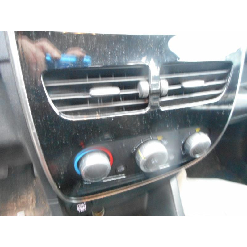 Commande chauffage RENAULT CLIO 4 Photo n°12