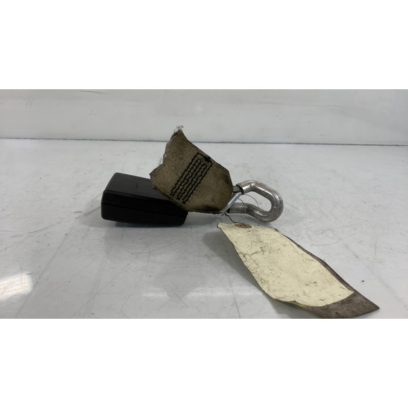 Attache ceinture arriere droit AUDI A3 2 Photo n°3