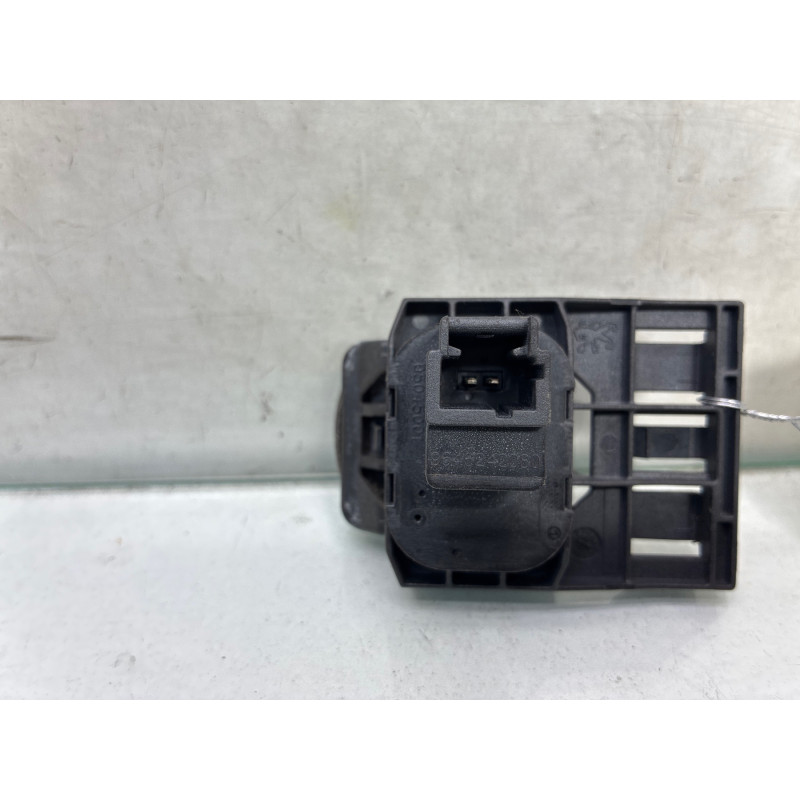 Bouton de coffre PEUGEOT 407 Photo n°4