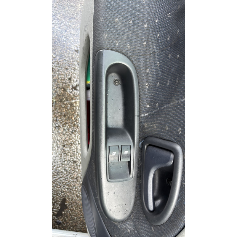 Boitier air bag RENAULT CLIO 2 Photo n°14