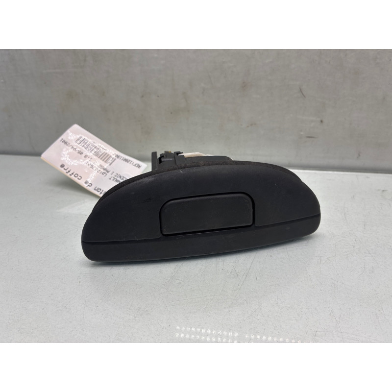 Bouton de coffre RENAULT SCENIC 1 Photo n°3