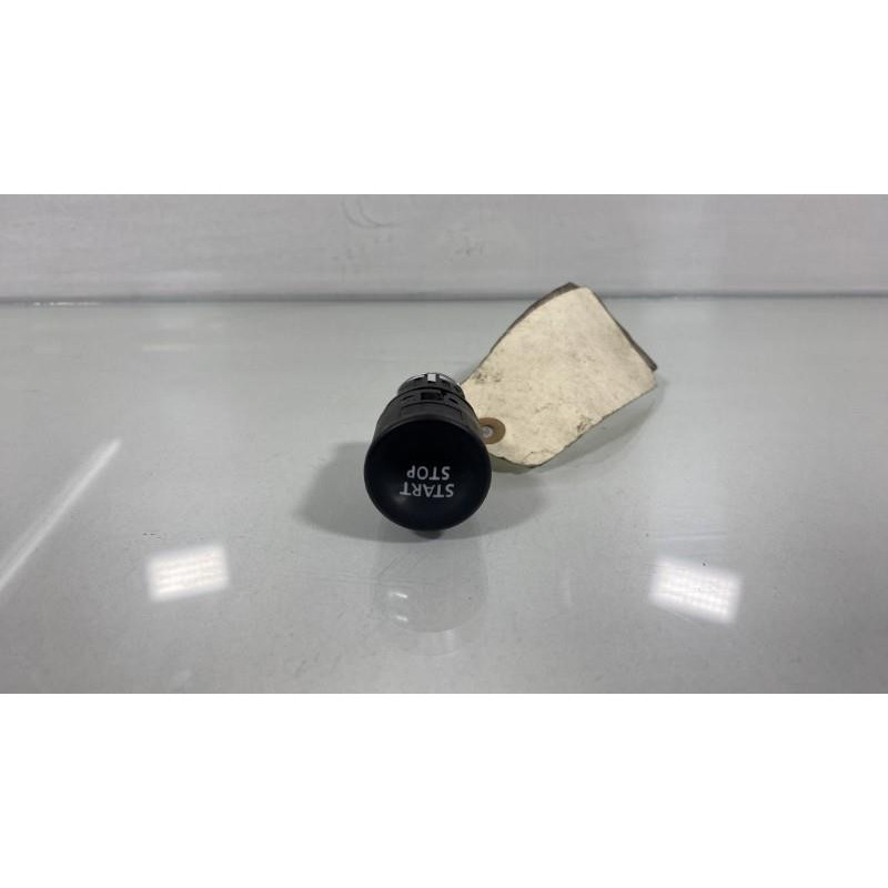 Bouton de demarrage RENAULT MEGANE 3 Photo n°1