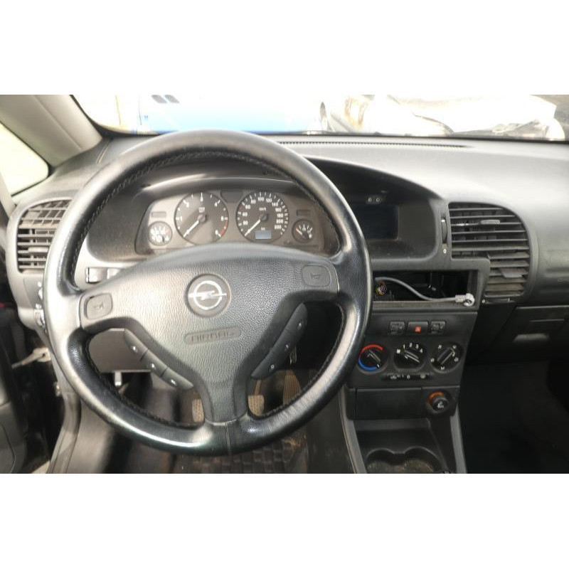 Aile avant gauche OPEL ZAFIRA A Photo n°6
