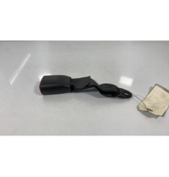 Attache ceinture arriere centrale OPEL ANTARA