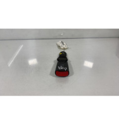 Attache ceinture arriere droit OPEL ANTARA