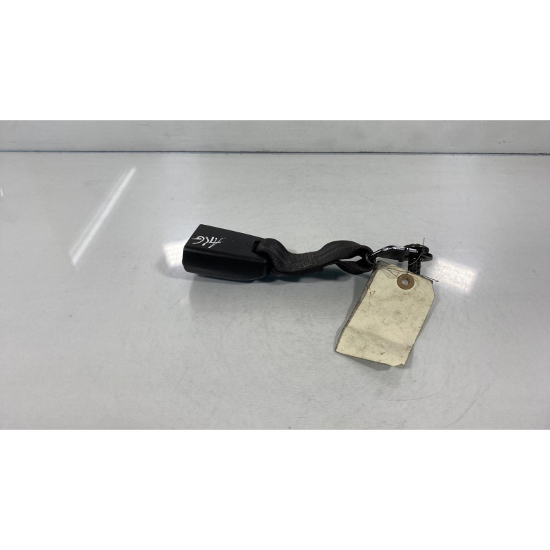 Attache ceinture arriere gauche OPEL ANTARA Photo n°3