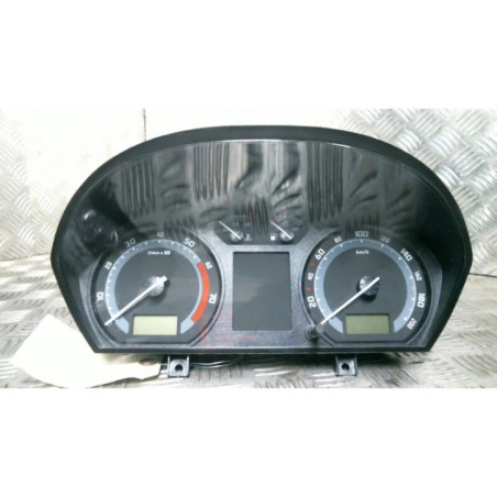 Compteur SKODA FABIA 1 Photo n°1