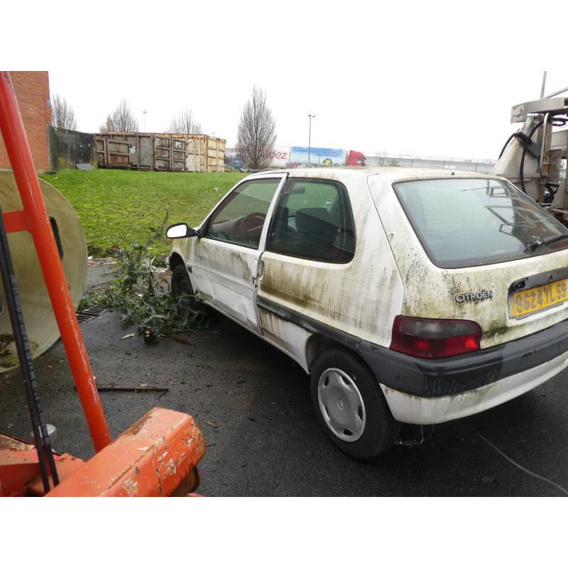 Interrupteur de leve vitre avant droit CITROEN SAXO Photo n°8