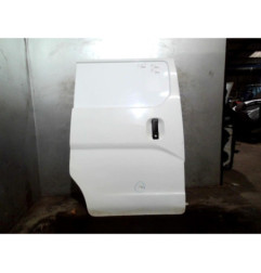 Porte laterale gauche NISSAN NV200 Photo n°1