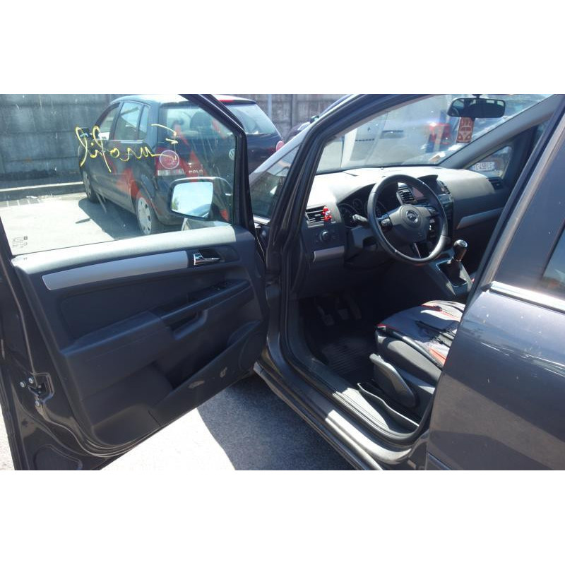 Traverse superieure OPEL ZAFIRA B Photo n°10