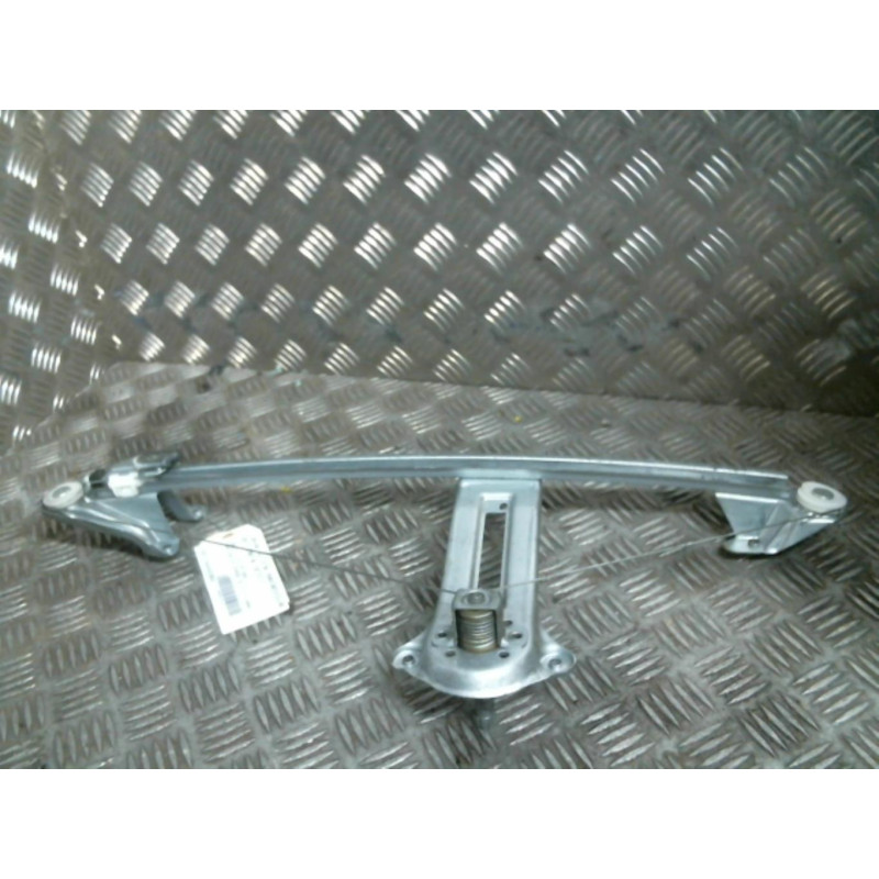 Leve vitre mecanique arriere droit OPEL ZAFIRA B Photo n°1