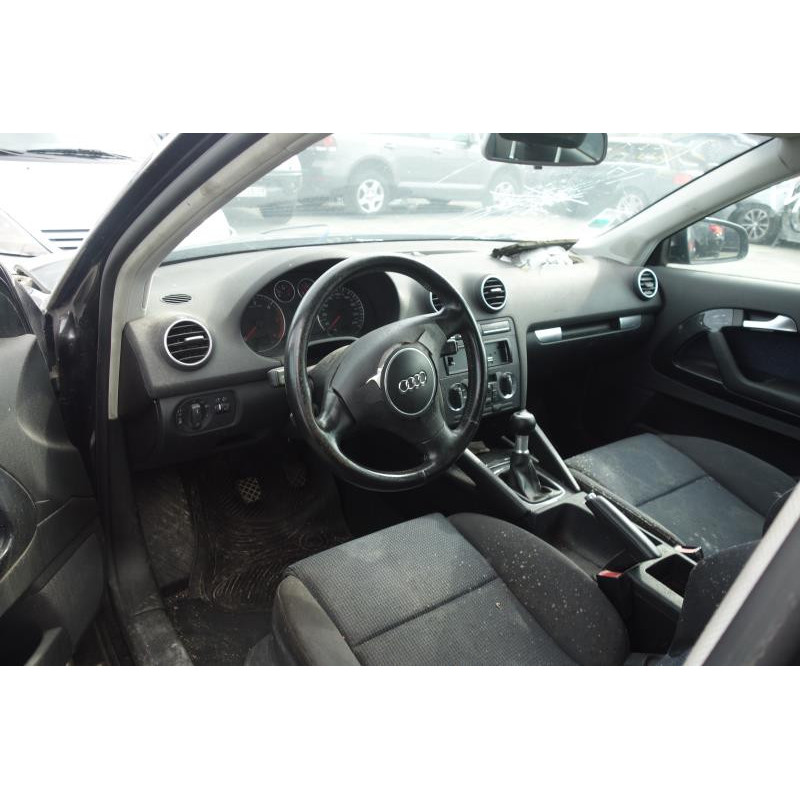 Serrure avant droit AUDI A3 2 Photo n°8