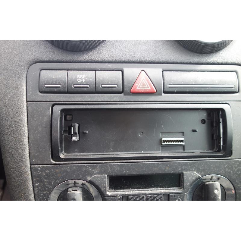 Serrure avant droit AUDI A3 2 Photo n°10