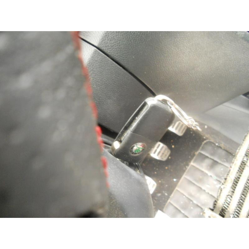 Bras essuie glace avant droit SKODA FABIA 2 Photo n°10