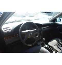 Optique avant principal gauche (feux)(phare) AUDI 100 3