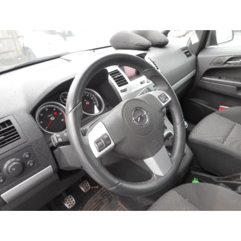 Porte avant gauche OPEL ZAFIRA B Photo n°8