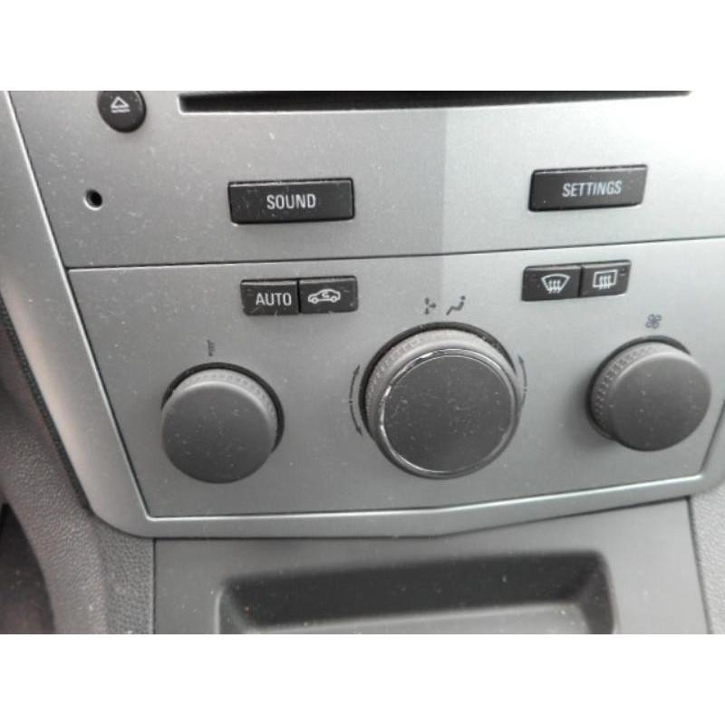 Porte avant gauche OPEL ZAFIRA B Photo n°9