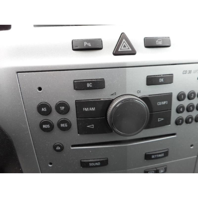 Porte avant gauche OPEL ZAFIRA B Photo n°10